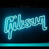 Gibson Guitar Music Bier Bar Offen Leuchtreklame