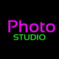 Purple Photo Green Studio Leuchtreklame